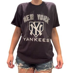New York Yankees Shirt